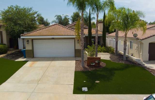 Move-in Special!! Temecula 3 Bd 2 ba single level home - Red Hawk Community - 32497 Cervin Circle, Temecula, CA 92592