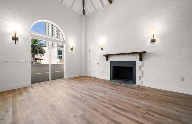 2411 Biscayne Blvd - 2411 Biscayne Boulevard, Miami, FL 33137