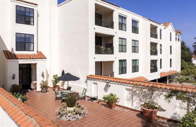 1220 Coast Village Road unit: 111 photos photos