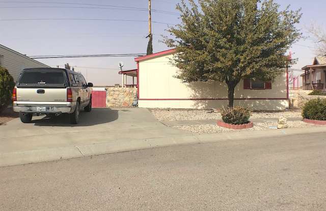 East El Paso 3 bed Refrig A/C photos photos