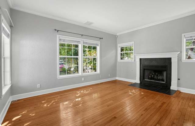 Beautifully Maintained 4-Bedroom Home | Brand-New Deck, Spacious Backyard & Covered Parking! Gallery 4