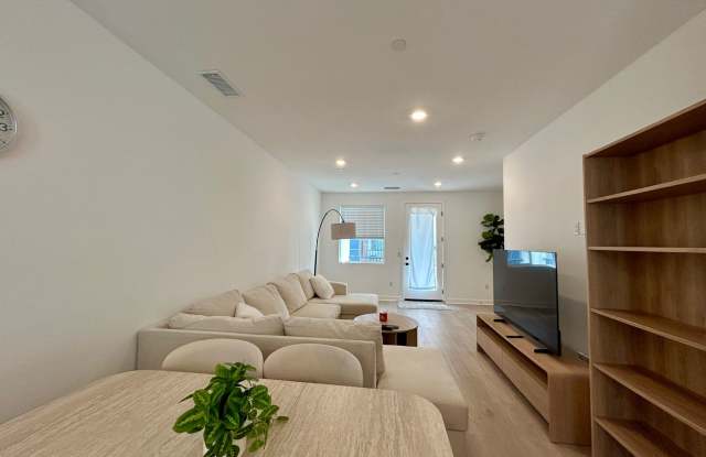 Furnished 2 Bed/2.5 Bath Rental Available – Garden Grove photos photos