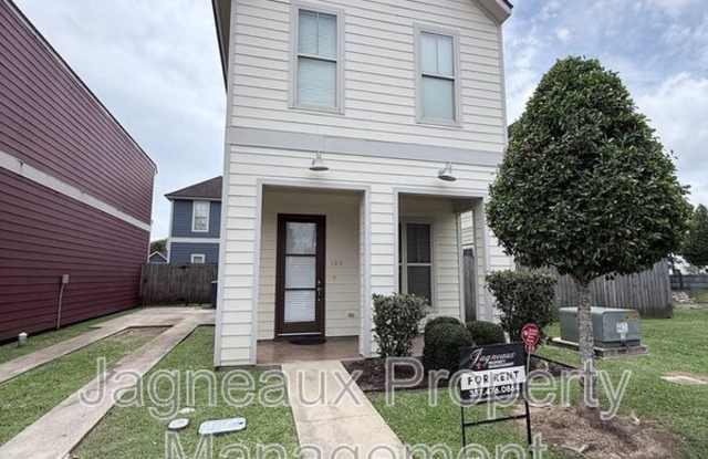 108 Shallowford Dr photos photos