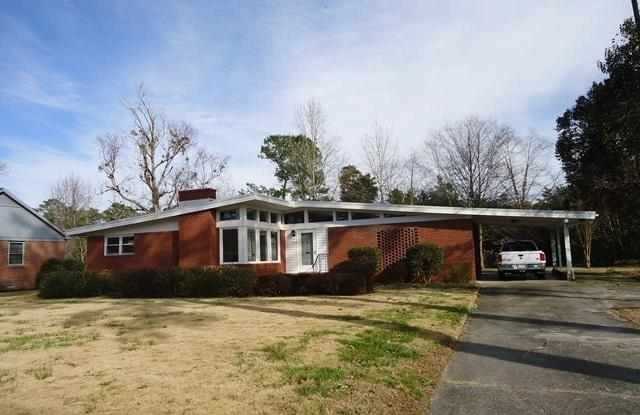 900 Vernon Drive photos photos
