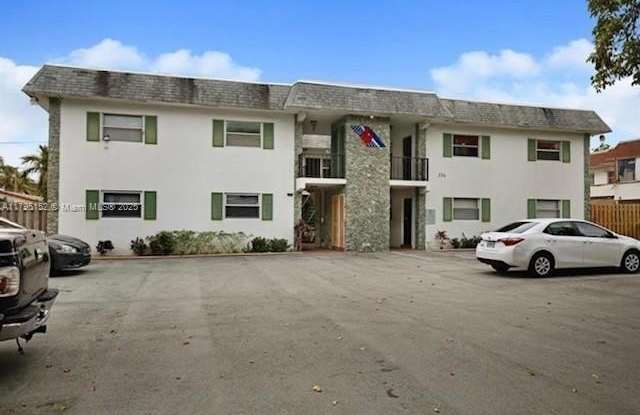 336 SW 1st St - 336 Southwest 1st Street, Pompano Beach, FL 33060 336 SW 1st St - 336 Southwest 1st Street, Pompano Beach, FL 33060