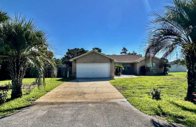 1876 Jamaica Drive - 1876 Jamaica Drive, Navarre, FL 32566