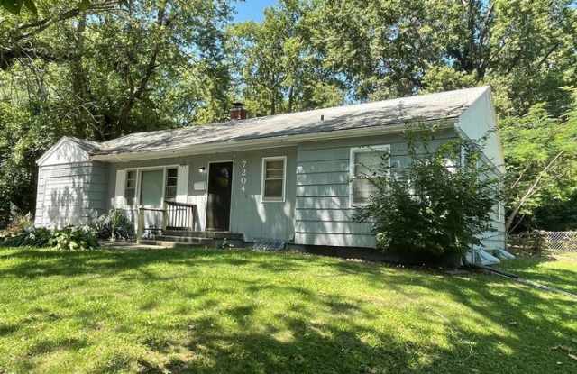 7204 Oxford Avenue - 7204 Oxford Avenue, Raytown, MO 64133