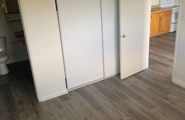 1 Bedroom 1 Bath In Central Las Vegas Gallery 3