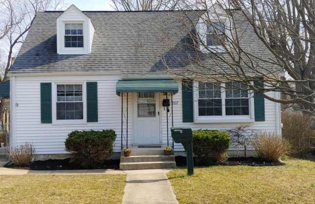 Charming 3 Bed / 1 Bath Cape Cod in Aberdeen, MD photos photos