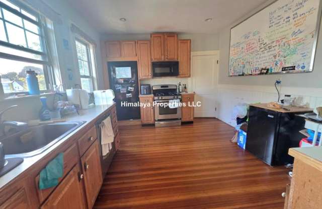 67 Hillsdale Rd. Gallery 2