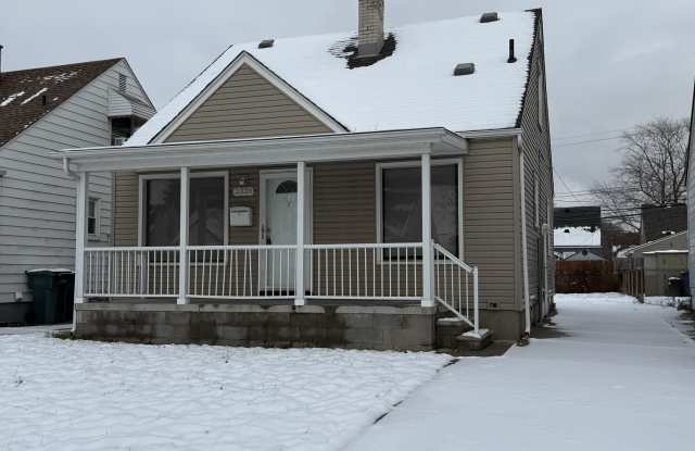 2328 Detroit Avenue photos photos