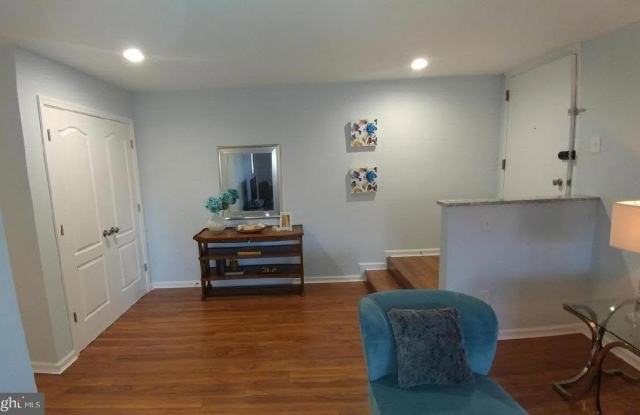 15 SILVERWOOD CIRCLE photos photos