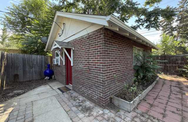 601 1/2 S Emerson St photos photos