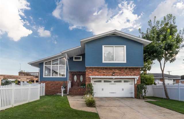 610 E Bay Drive - 610 East Bay Drive, Long Beach, NY 11561