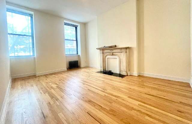 128 E 24th St photos photos
