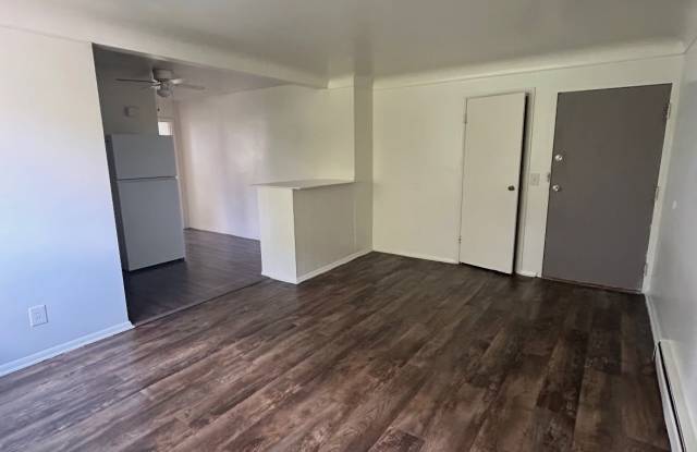 2992 Woodrow Ave photos photos