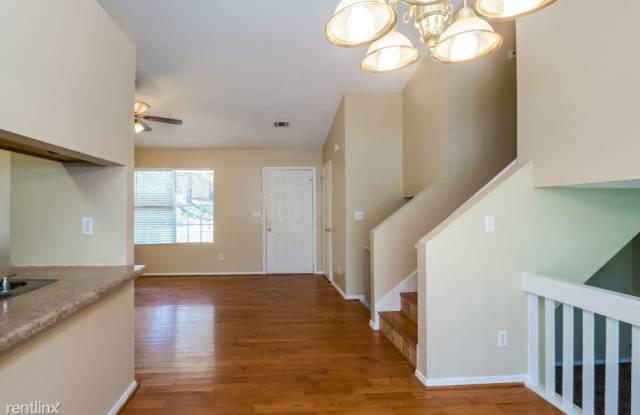 6022 Valley Trails Court Gallery 4