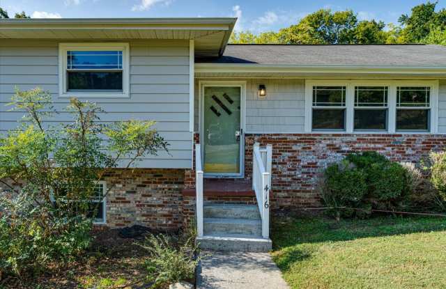 Four Bedroom Two Bathroom House Gallery 1