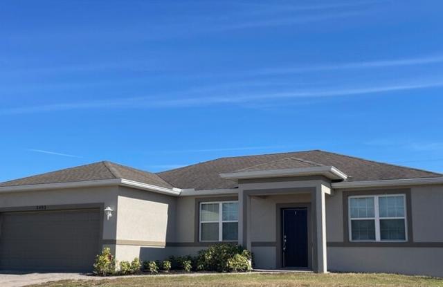 1403 Northeast 2nd Place photos photos