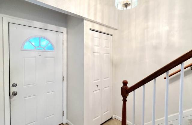 5611 Morningside Court Gallery 3