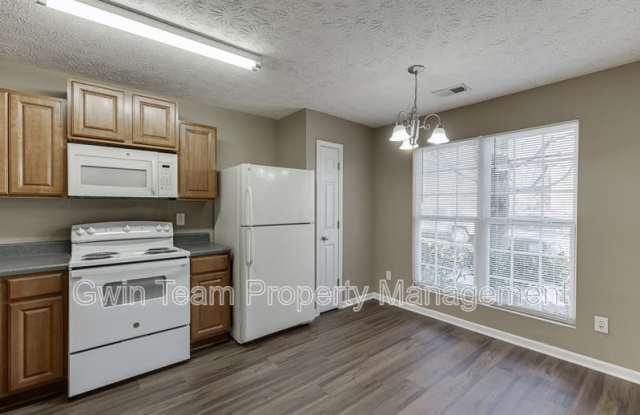 2883 Creek Bottom Ct Gallery 4