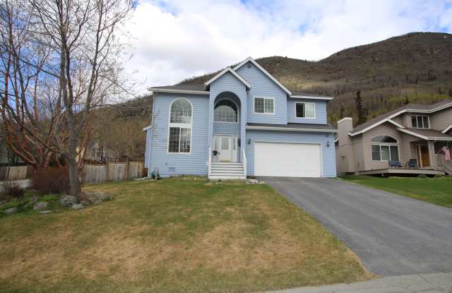 Beautiful 4 Bedroom Eagle River Home! photos photos