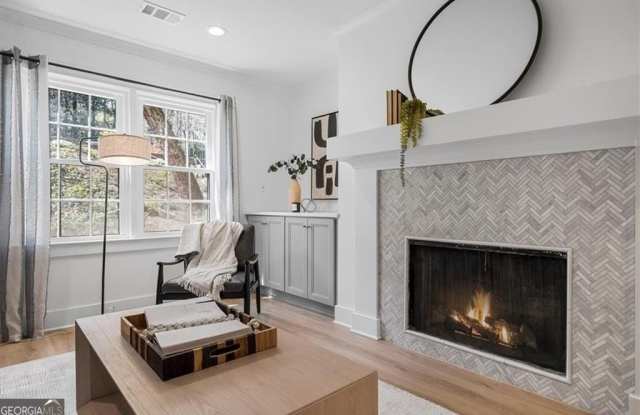 112 Rosaire Place NW Gallery 2