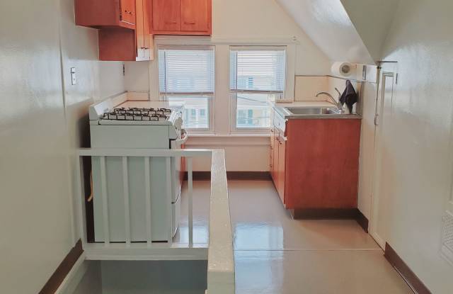 73 Oakridge Street photos photos