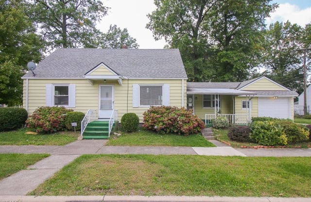 25291 Briardale Ave - 25291 Briardale Avenue, Euclid, OH 44132