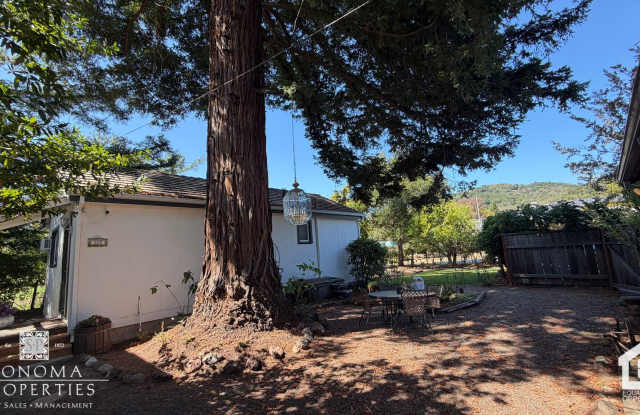 Enchanting 1bd/1ba Cottage, Close to Downtown Sonoma! photos photos Enchanting 1bd/1ba Cottage, Close to Downtown Sonoma! photos photos