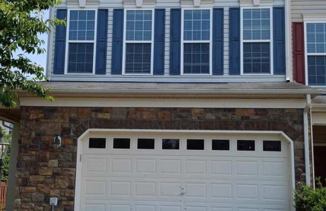 25102 CYPRESS MILL TERRACE photos photos