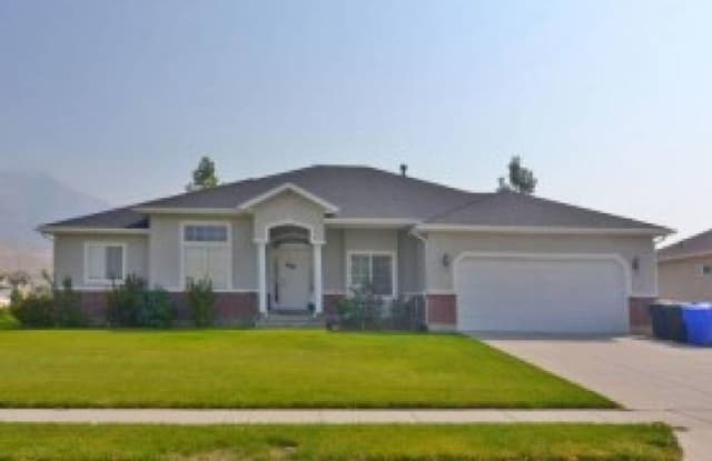 3798 N 2800 W - 3798 North 2800 West, Farr West, UT 84404