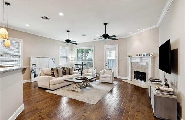 616 RIDGEWOOD Drive Gallery 3