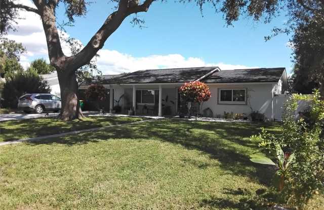 571 LENTZ Road Gallery 1