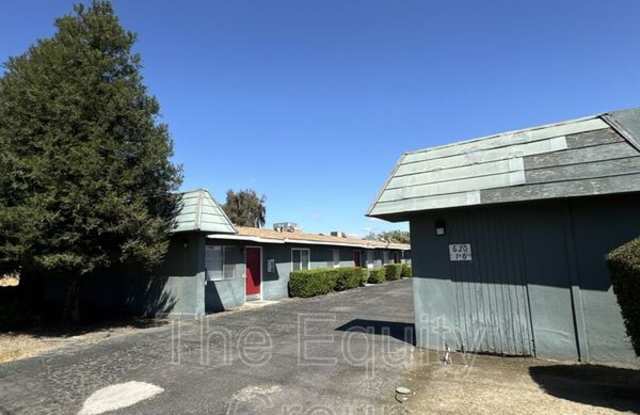 620 N Blackstone Avenue photos photos