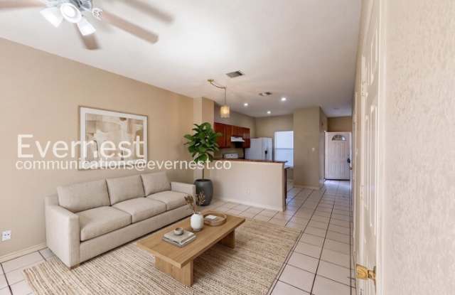 4614 Swann Lane Gallery 2