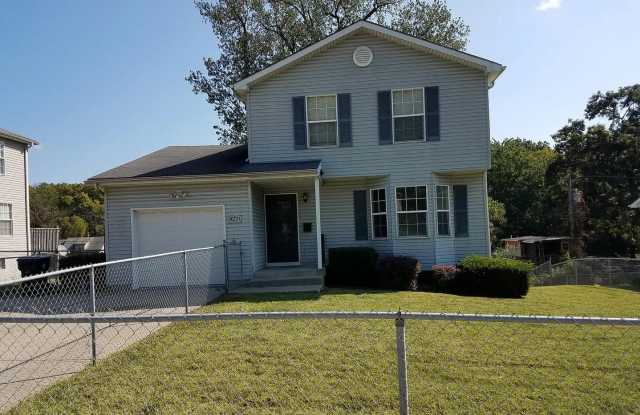 Coming Soon! 4 BR/2BA | Newly Renovated Single Family Home | 1-Car Garage Parking | Nice backyard! photos photos
