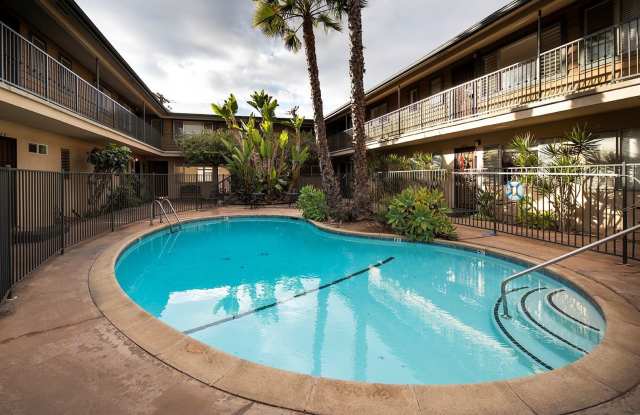 Spacious 2BR/1.5Bath Near North Park with Garage and AC! photos photos