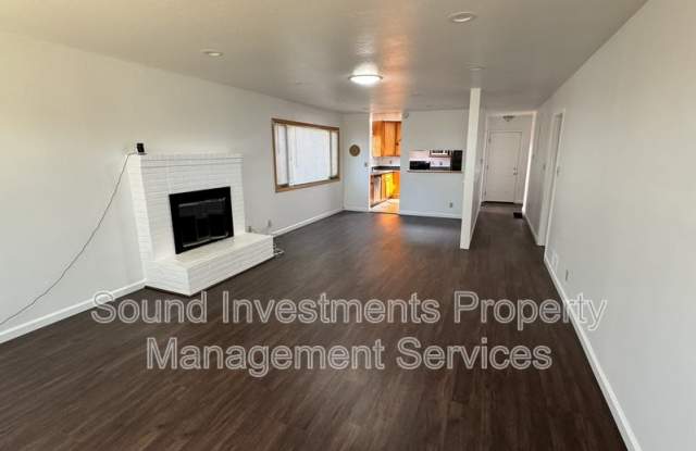 6128 Plymouth Avenue - A - 6128 Plymouth Avenue, East Richmond Heights, CA 94805