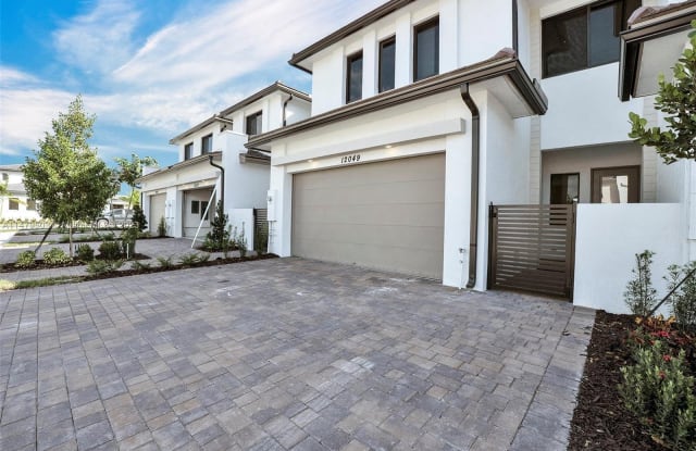 12049 Southwest 83rd Place - 12049 Southwest 83rd Place, Palmetto Bay, FL 33157