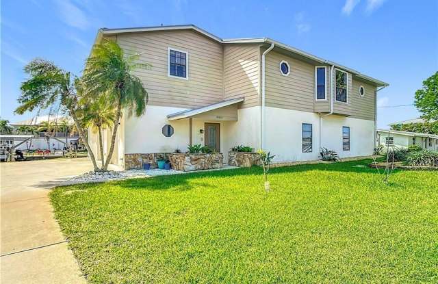 24313 Pirate Harbor Boulevard Gallery 2
