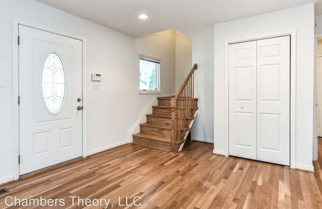 142 Spring Ct Gallery 2