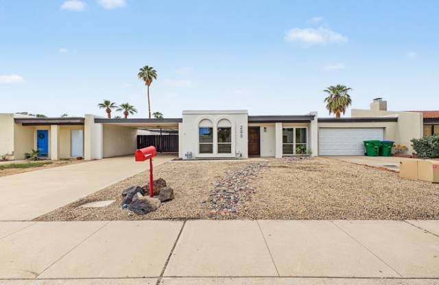200 Bahia Lane East Gallery 2