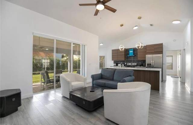 22632 Forest View Dr Gallery 4