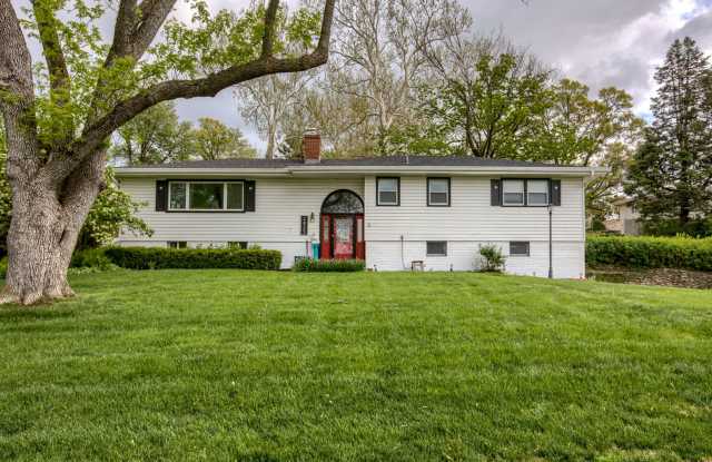 Spacious 4-Bedroom Home for Rent in Desirable Rockbrook Neighborhood FOR RENT | $3,800/month photos photos