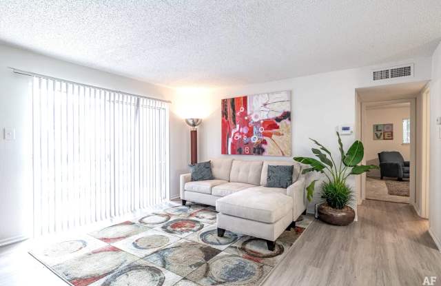 Diamond Ridge photos photos
