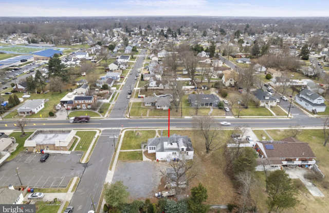 210 S WARWICK ROAD - 210 South Warwick Road, Somerdale, NJ 08083