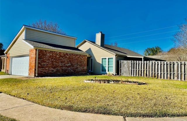 12002 Wood Hollow Lane Lane - 12002 Wood Hollow Lane, Houston, TX 77043