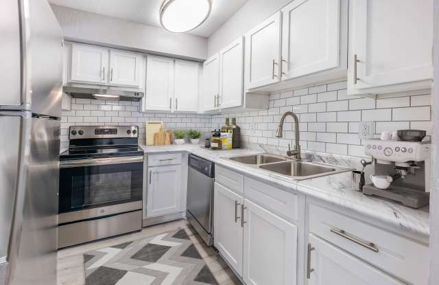 Mystic Bay Apartments photos photos