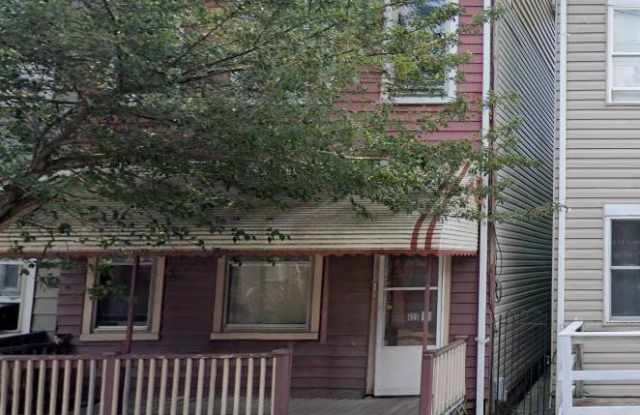 425 West College Avenue photos photos